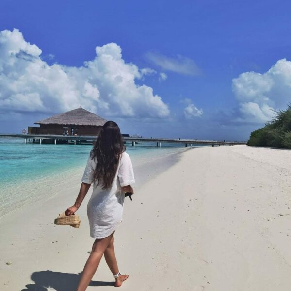Angie Costa Maldivas
